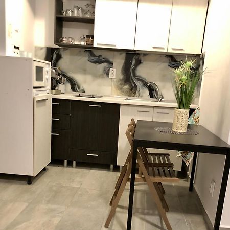 Studio Ines Нэводари Экстерьер фото